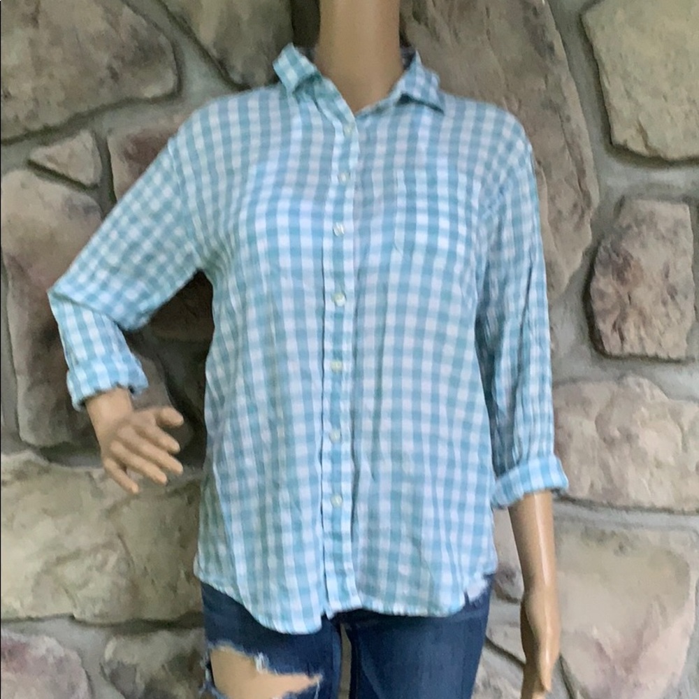 AMERICAN EAGLE | Gingham Boyfriend Fit Button Down